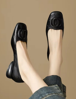Sylvie – Black