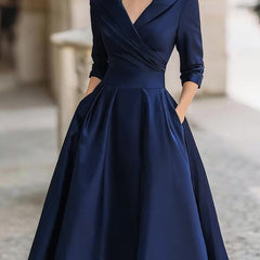 Dahlia | Elegant Evening Dress with V-Neckline - Navy Blue