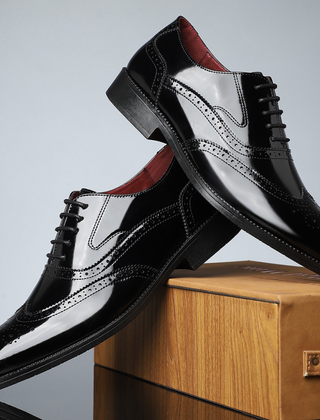 Edmund | Wingtip Brogues with Punched Detailing
