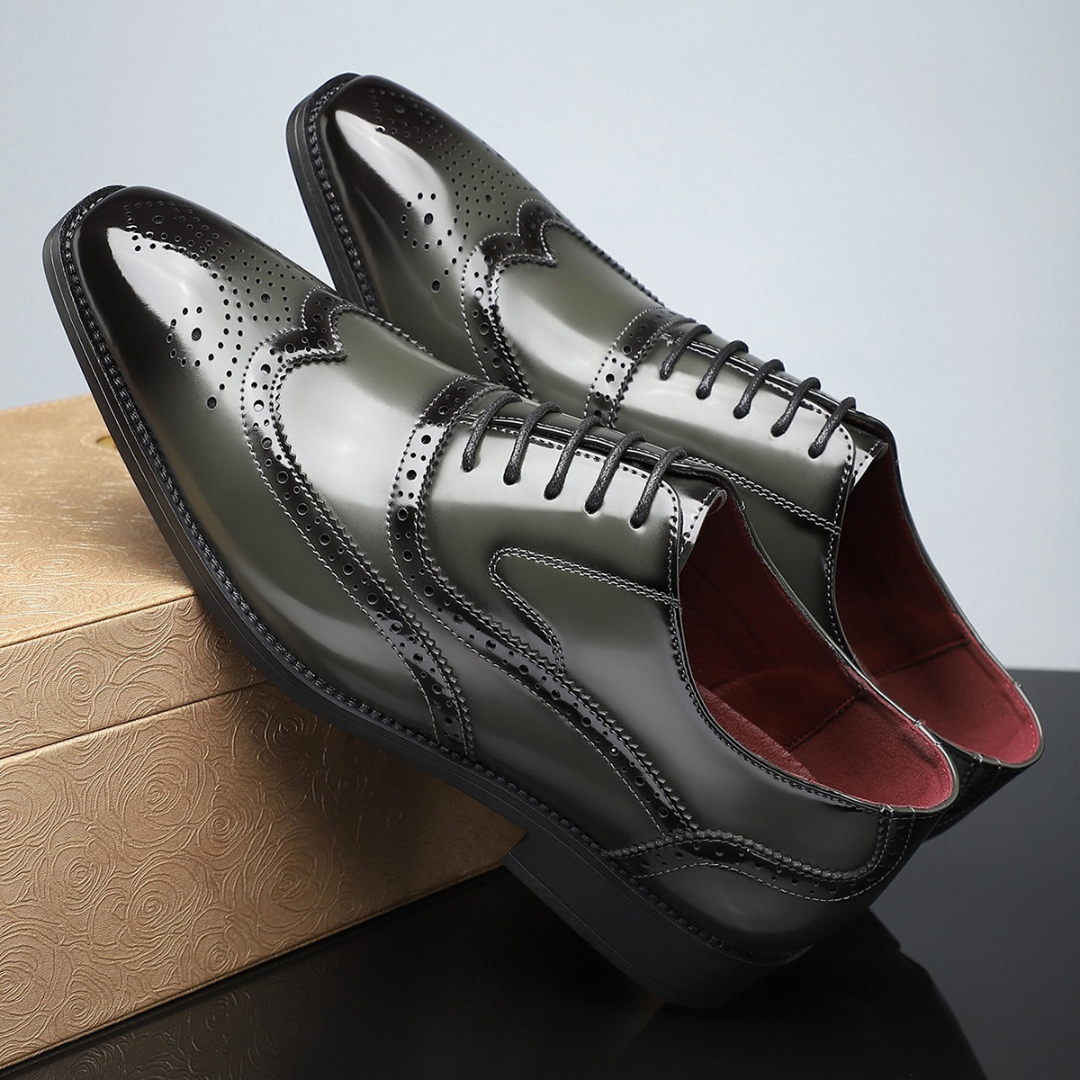 Edmund | Wingtip Brogues with Punched Detailing