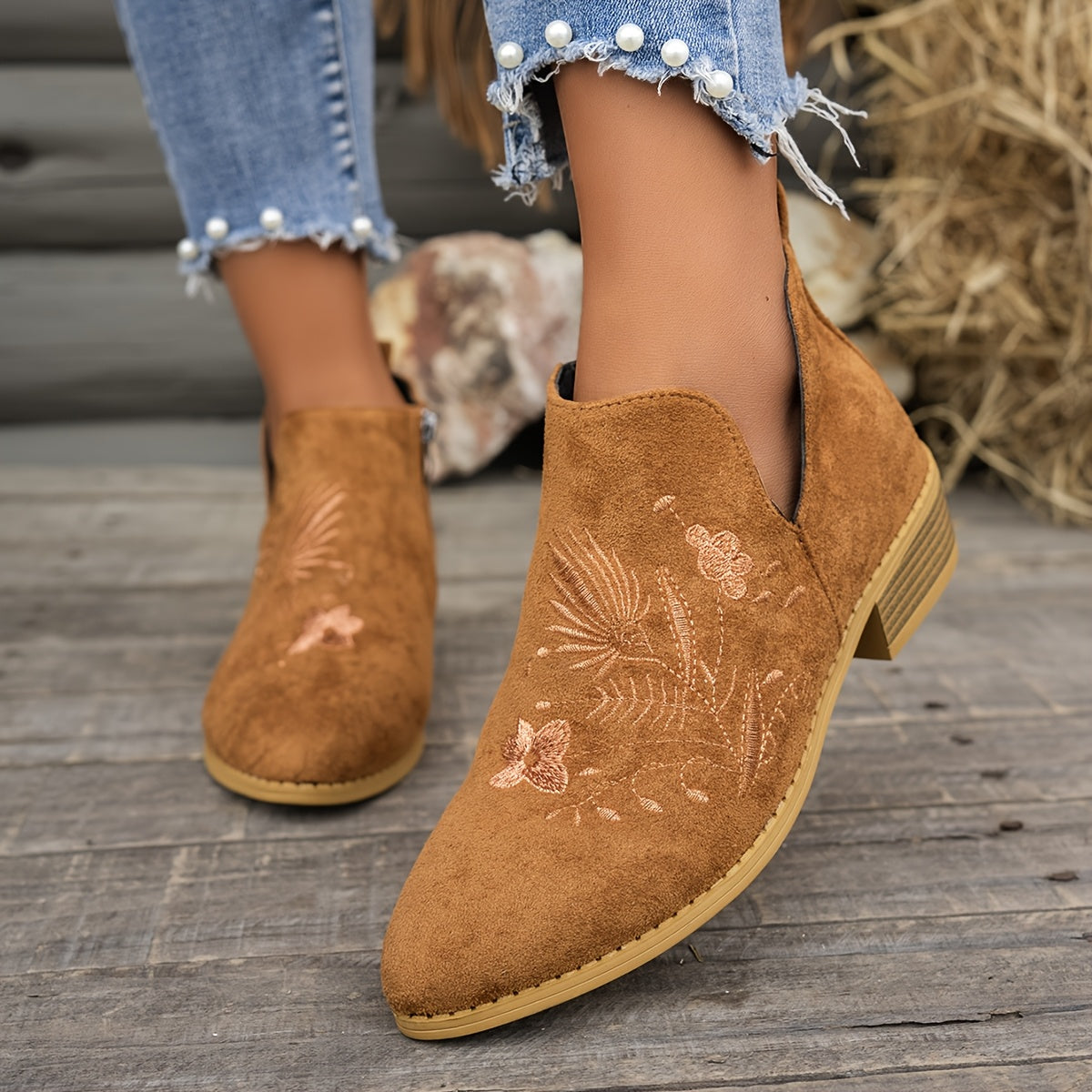 Seren | Embroidered Pointed Ankle Boots with Low Heel - Brown