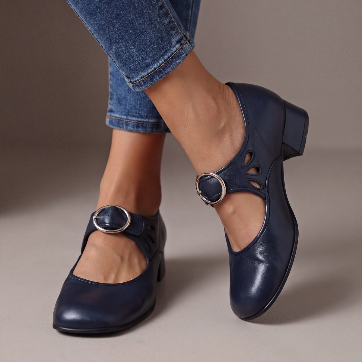 Cordelia – Navy Blue