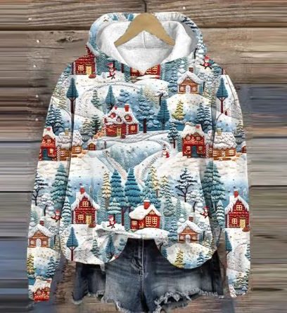 Belle | Relaxed Christmas Hoodie with Embroidered-Look Santa Print